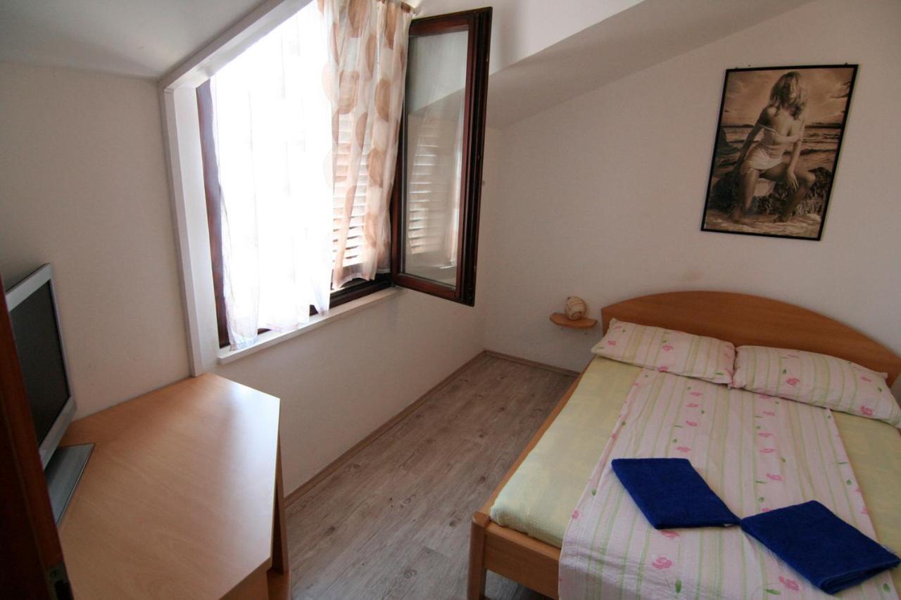 Apartments Marta Τρογκίρ Δωμάτιο φωτογραφία