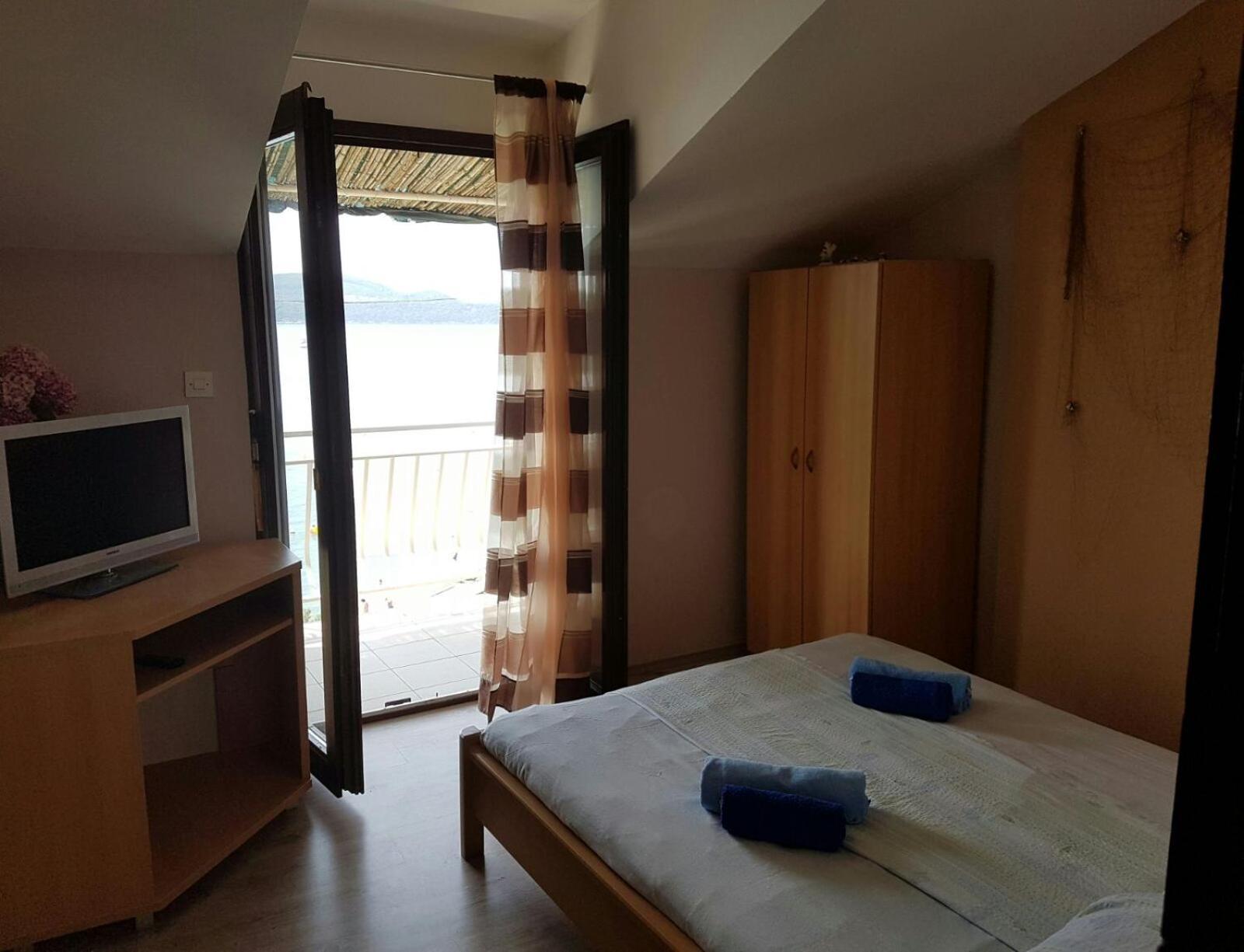 Apartments Marta Τρογκίρ Δωμάτιο φωτογραφία