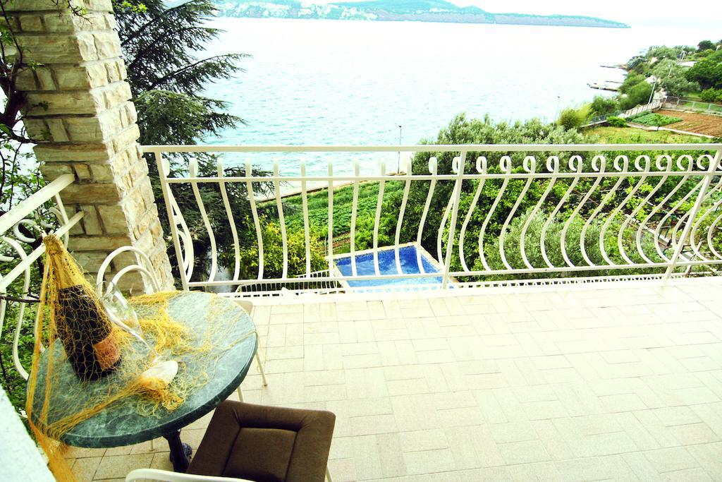 Apartments Marta Τρογκίρ Δωμάτιο φωτογραφία